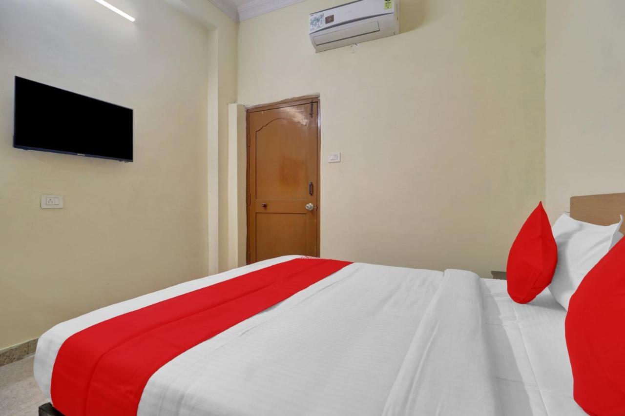 Super Hotel O Rbs Square Langer Houz Haidar Sahibguda Bagian luar foto