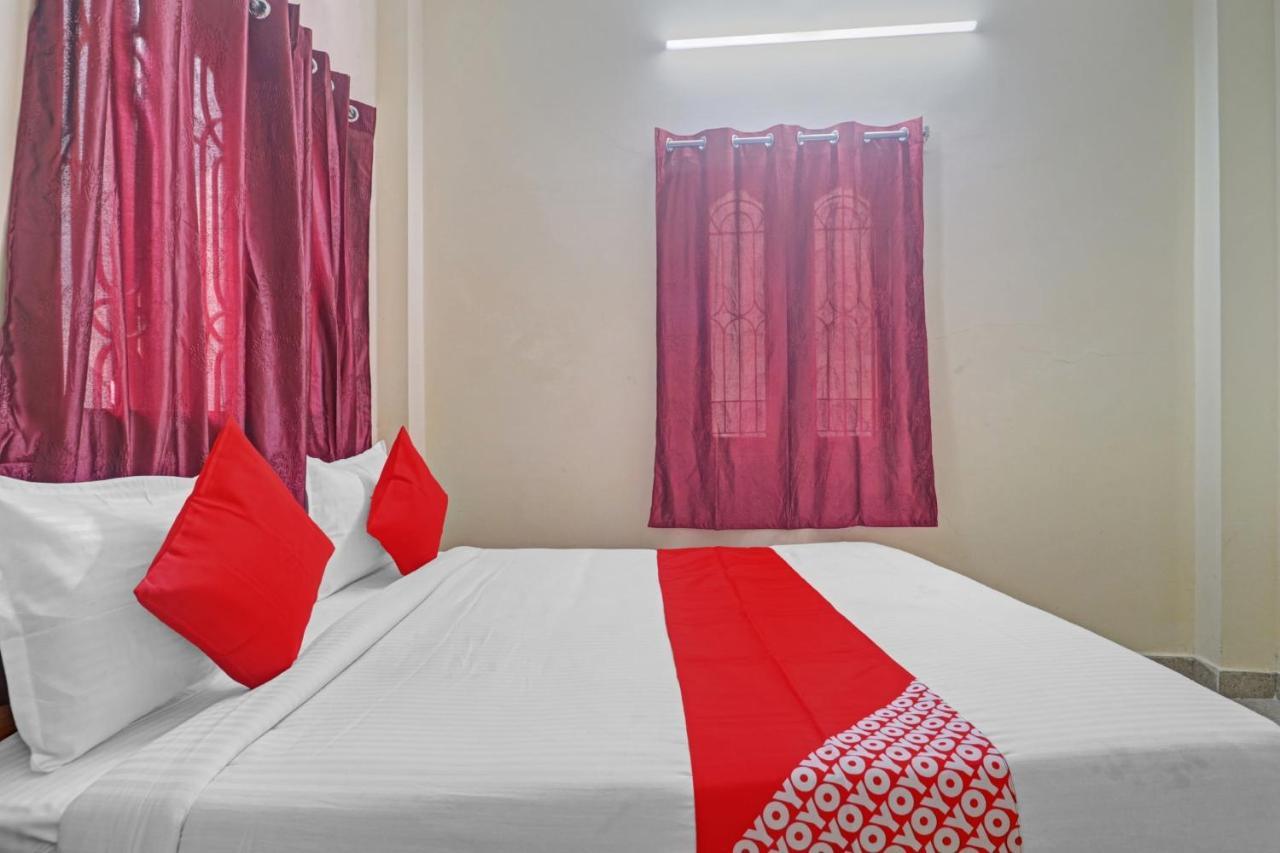 Super Hotel O Rbs Square Langer Houz Haidar Sahibguda Bagian luar foto