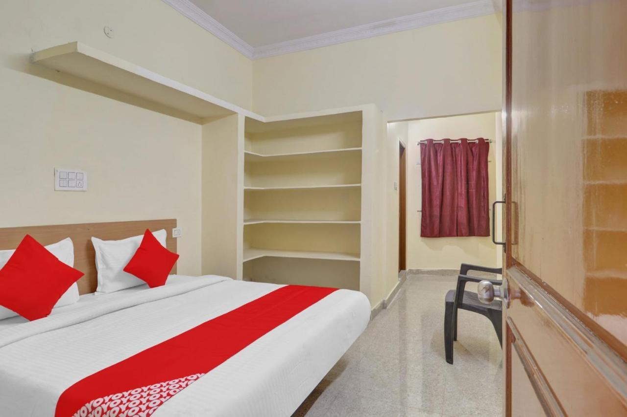 Super Hotel O Rbs Square Langer Houz Haidar Sahibguda Bagian luar foto