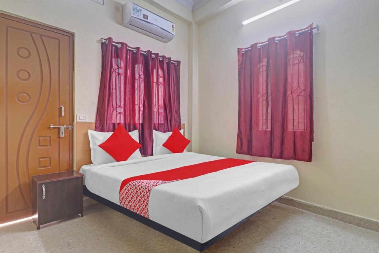 Super Hotel O Rbs Square Langer Houz Haidar Sahibguda Bagian luar foto