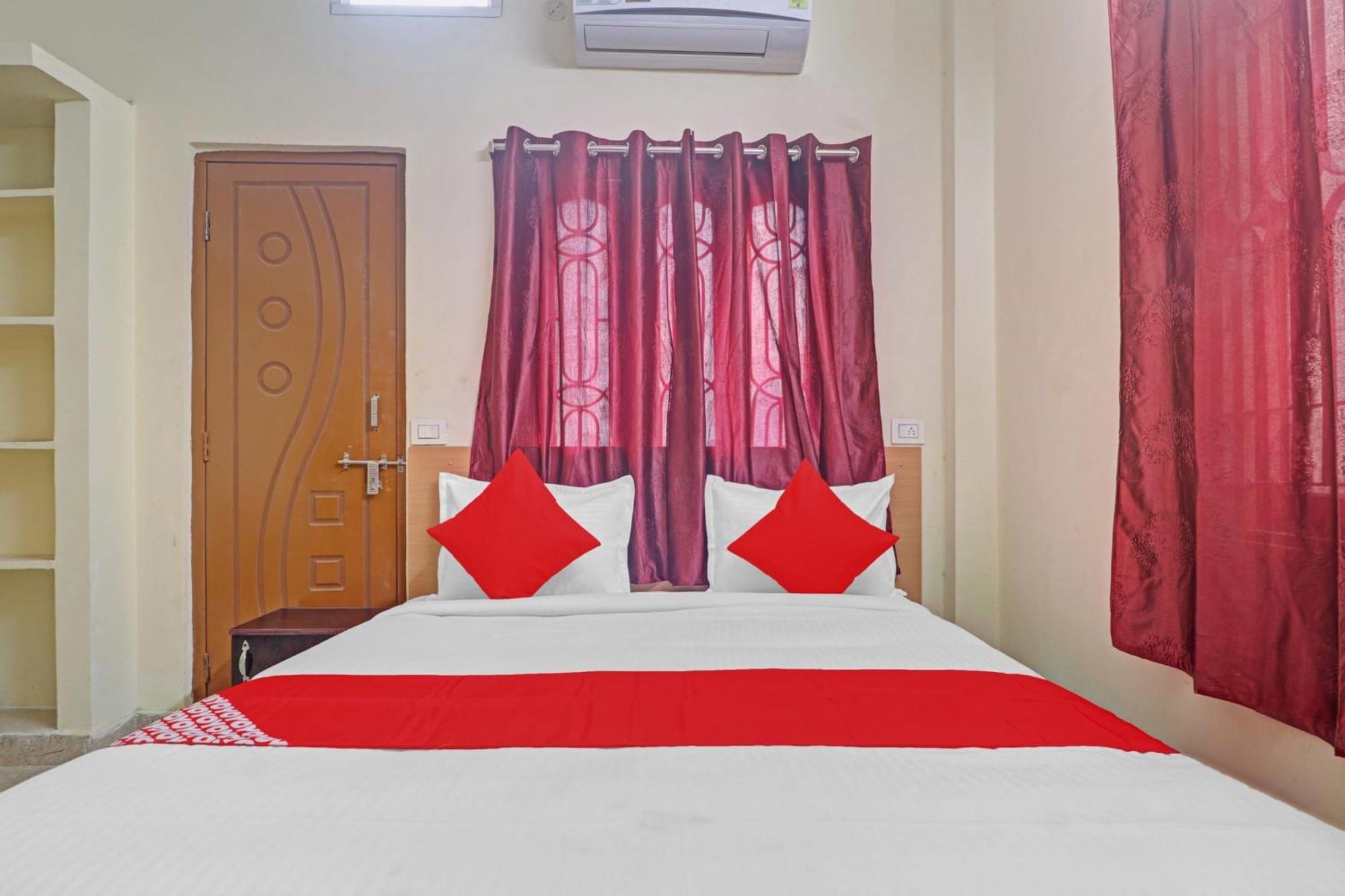 Super Hotel O Rbs Square Langer Houz Haidar Sahibguda Bagian luar foto