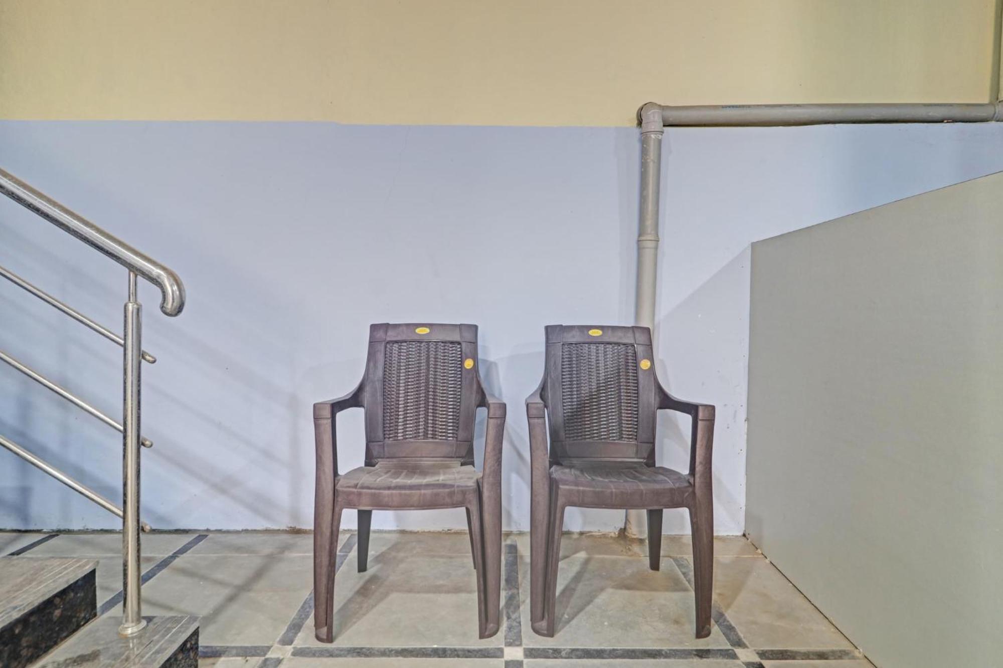 Super Hotel O Rbs Square Langer Houz Haidar Sahibguda Bagian luar foto