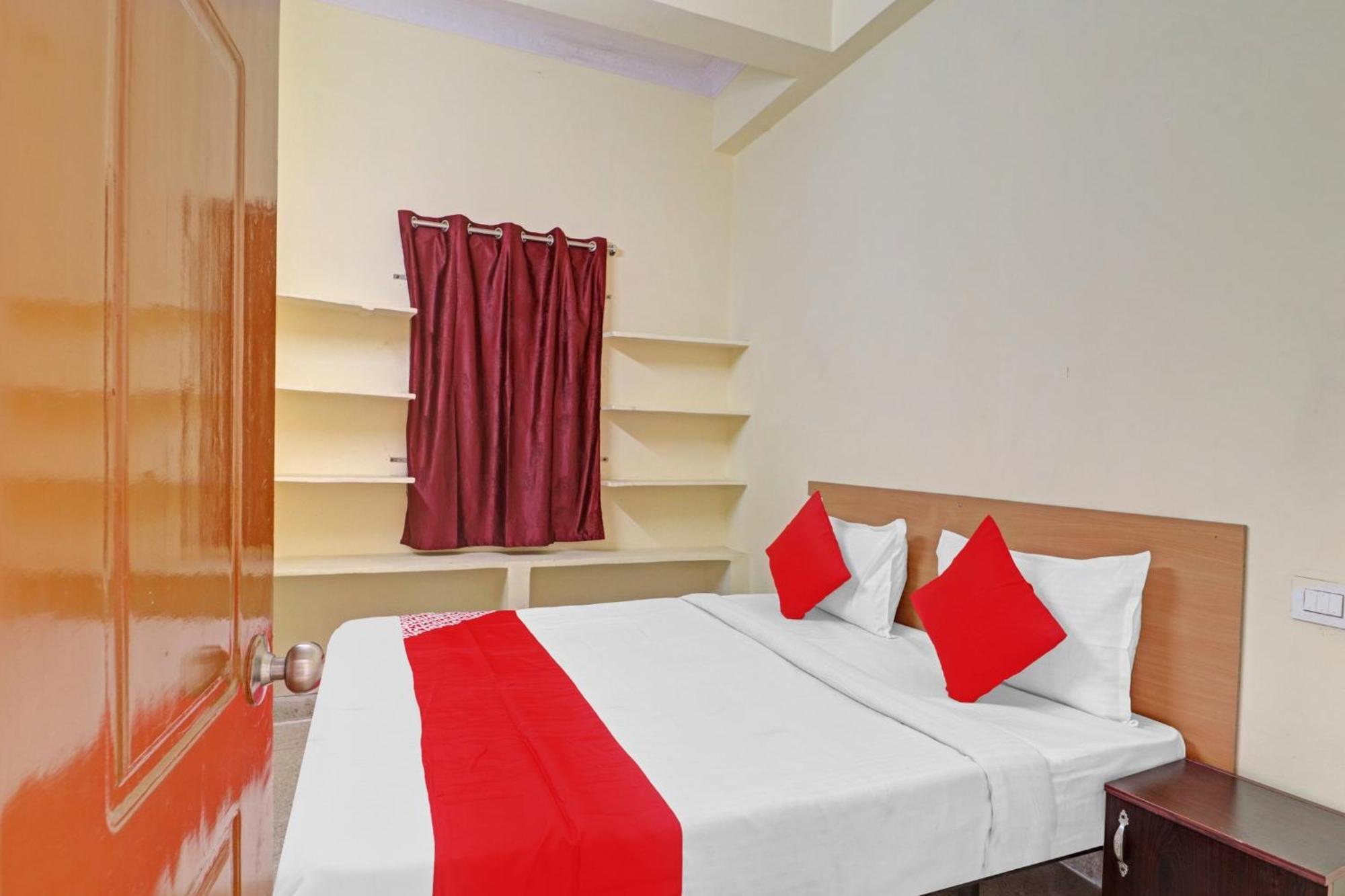 Super Hotel O Rbs Square Langer Houz Haidar Sahibguda Bagian luar foto